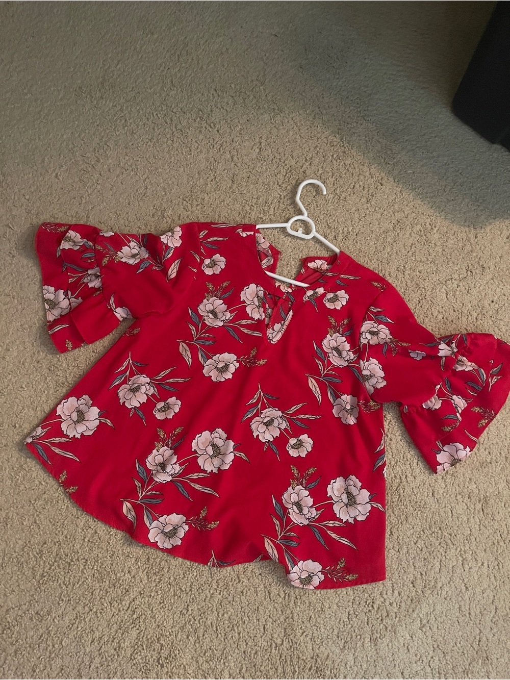 URBAN Romantics Red Floral Bell-Sleeve Blouse